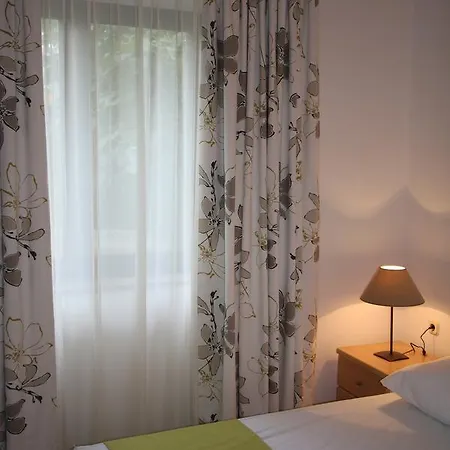 Kapela Гостевой дом 4*